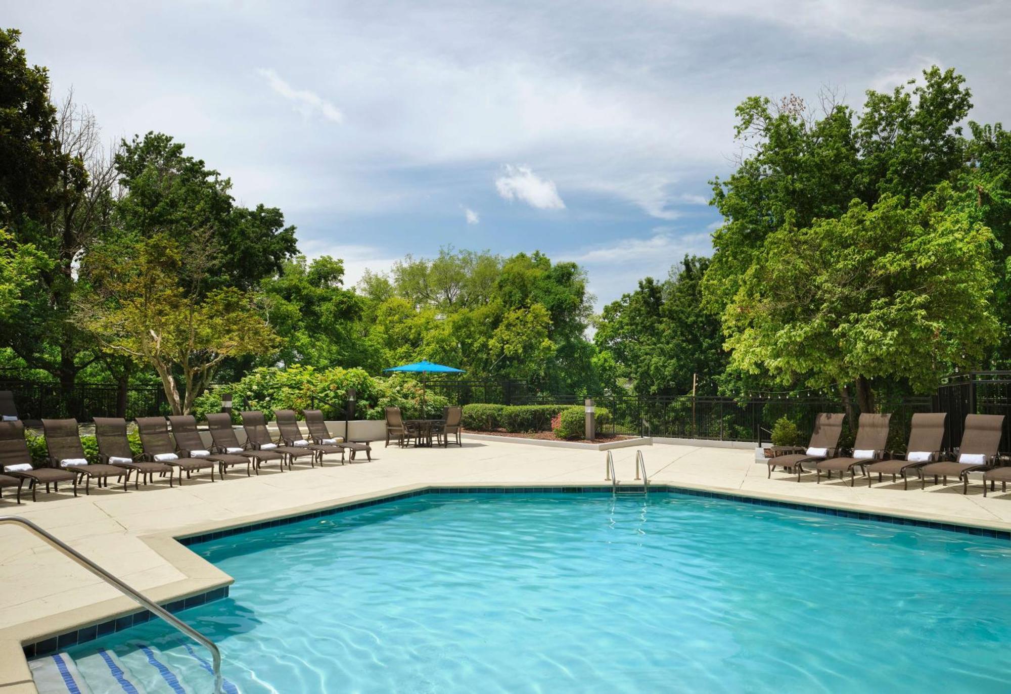 Sonesta Nashville Airport Exterior foto